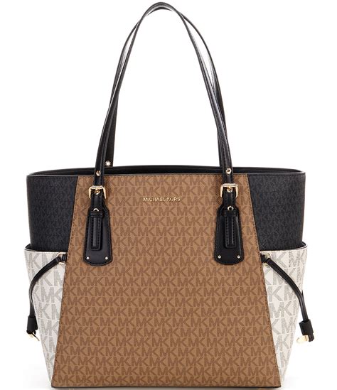 review for voyagereast west singnerture michael kors bag|I Tested the Luxurious Michael Kors East West Voyager Tote: A .